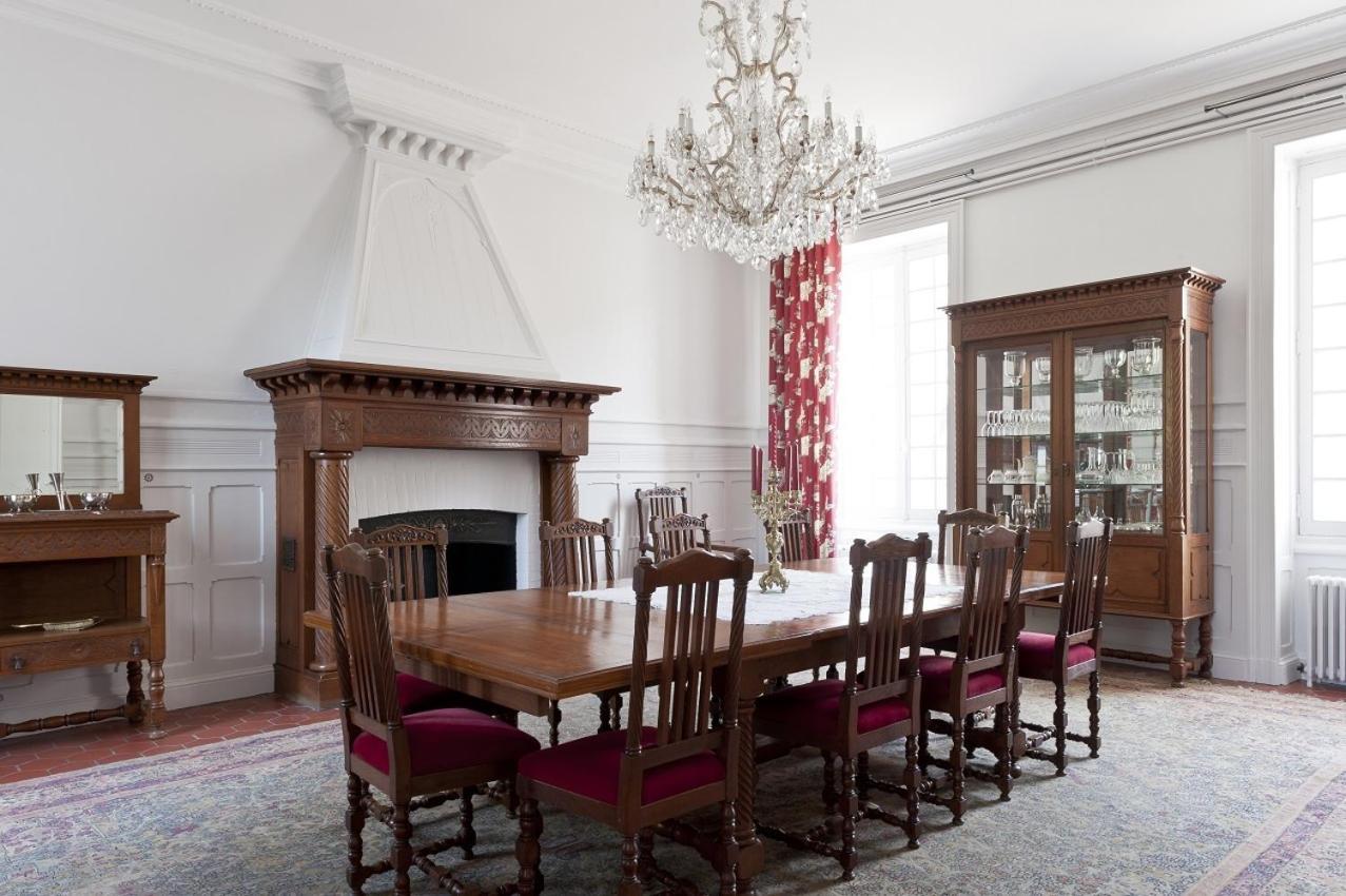 Gîte Château de Seguin Lignan-de-Bordeaux Extérieur photo